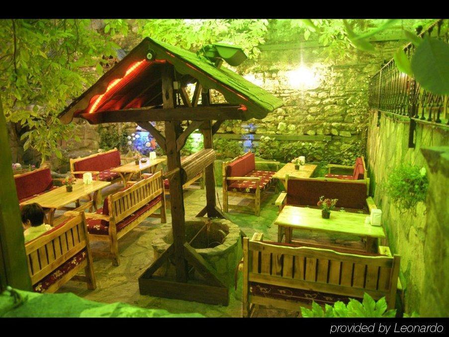 Stone Hotel Old City Стамбул Ресторан фото